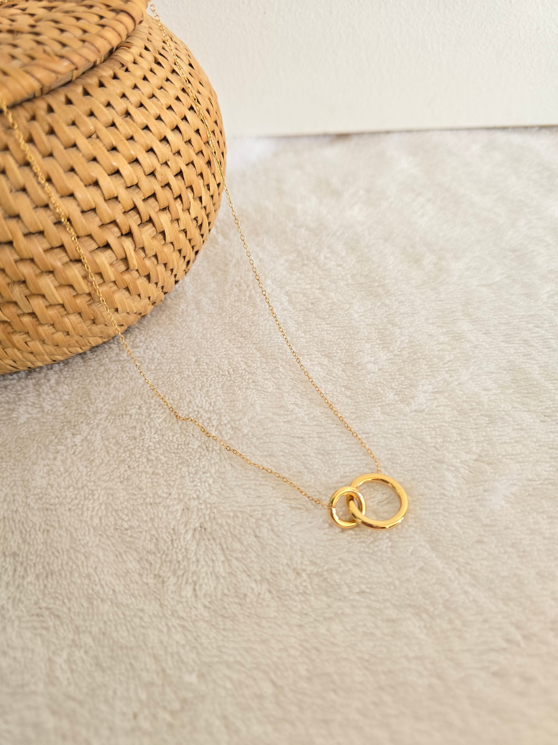 Collier Lina