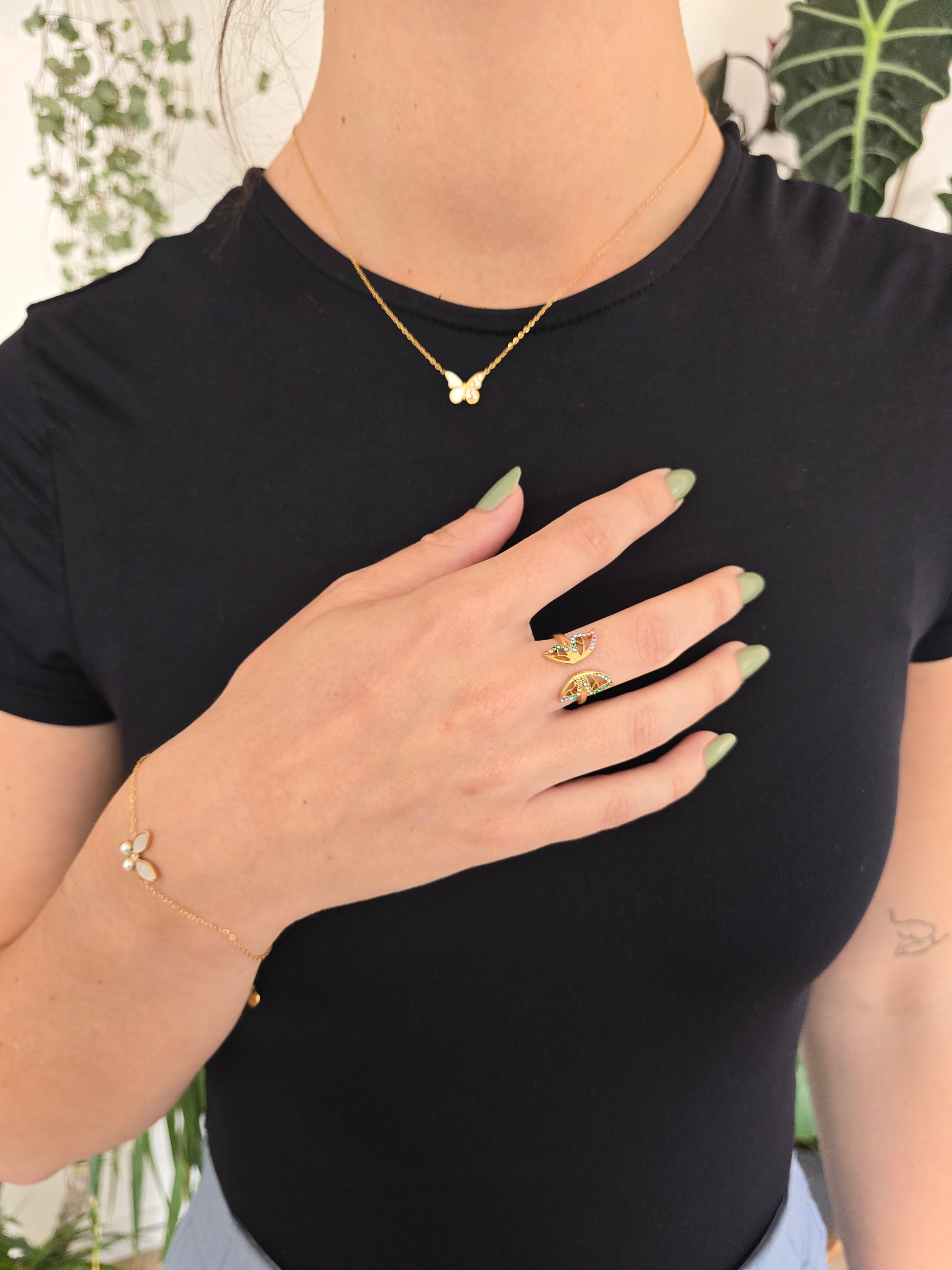 Collier Romane